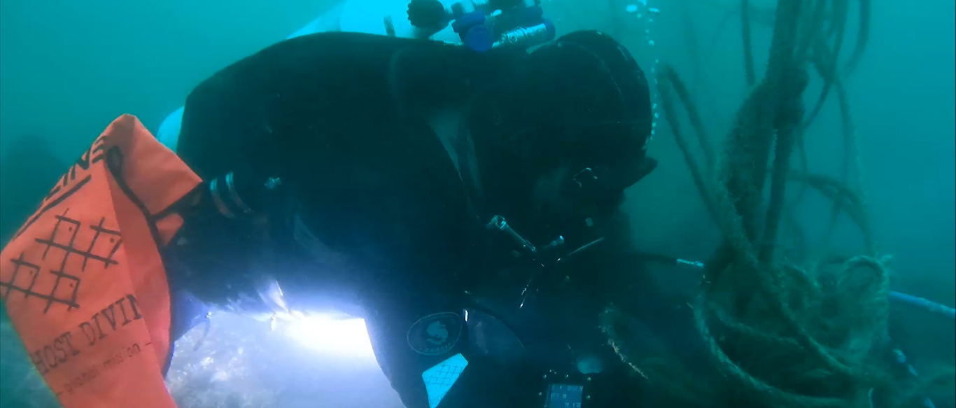 UK Ghost Divers assemble at St Abbs for pot retrieval