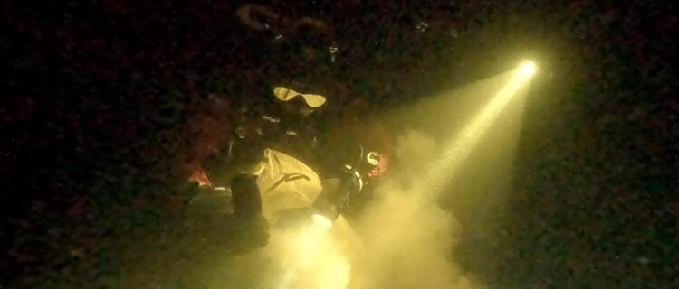 Ghost Diving - Cleanup Lake Zeegerplas in Alphen aan den Rijn The Netherlands