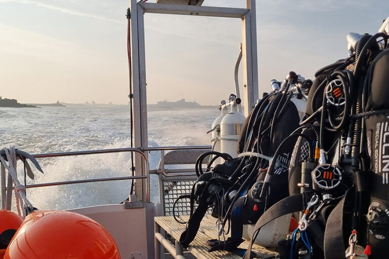 Ghost Diving - North Sea Survey with MV Queenford