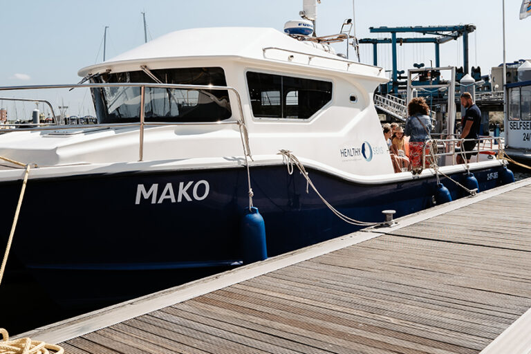 Ghost Diving - Meet our vessel M/V MAKO